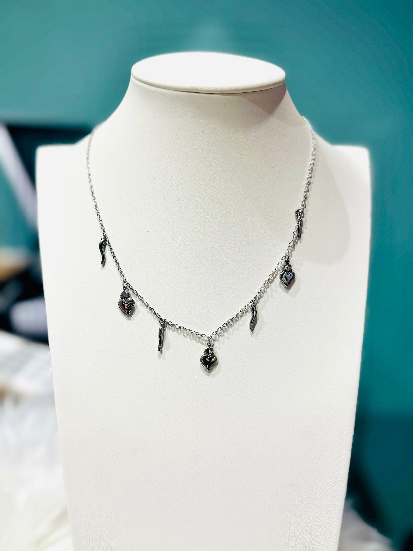 COLLANA CUORI CORNI