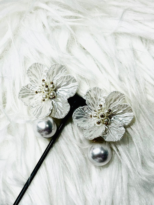 ORECCHINI FIORE PERLA