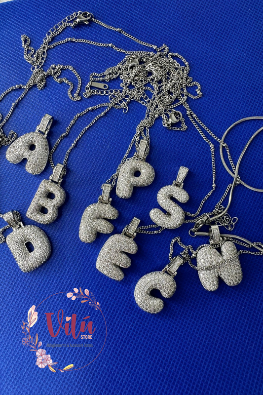 COLLANA CON INIZIALI